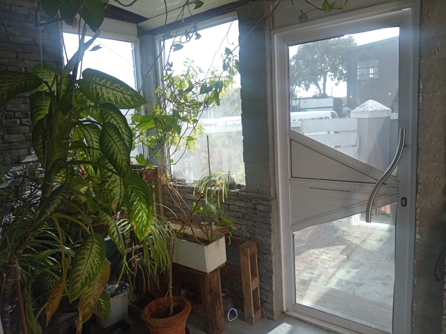 4 Bedroom Property for Sale in Westridge Western Cape